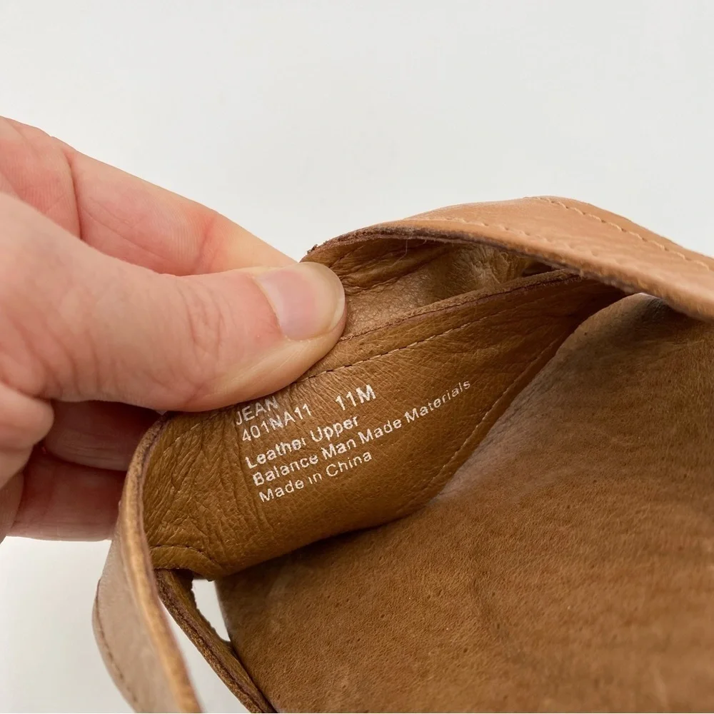 Naturalizer Jean Leather Two Tone Brown Slip On Comfort‎ Sandals Shoes 11 (NWOT)